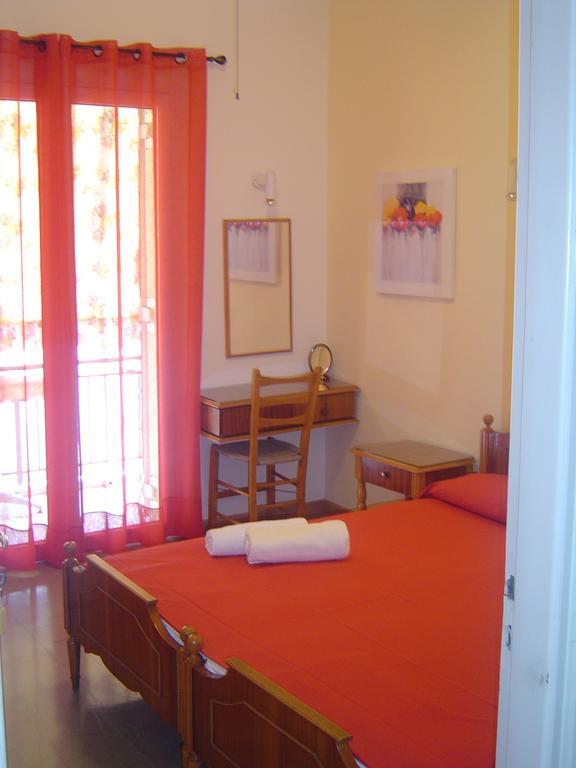 Nana Hotel Kamena Vourla Room photo